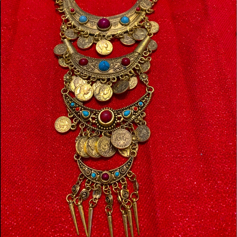 Gold Egyptian necklace